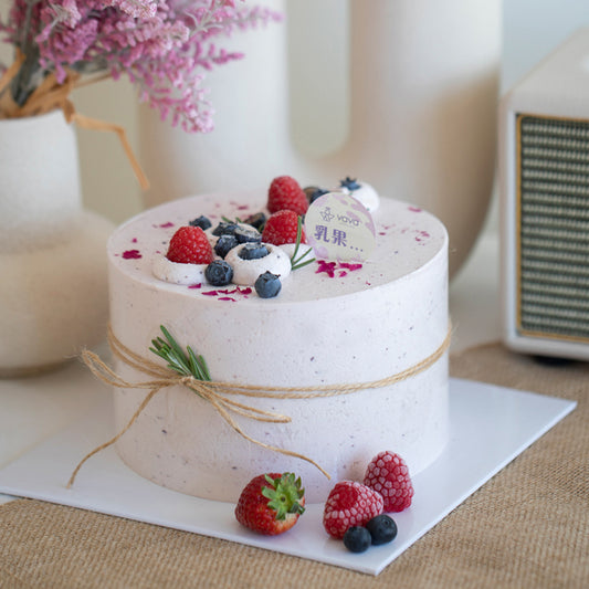 Yogurt Berries Chiffon Cake（Limited Edition）